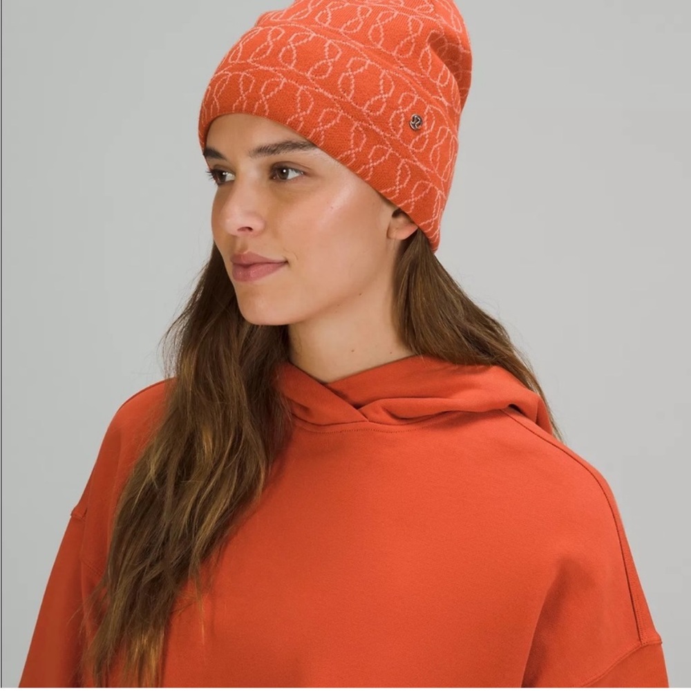 NWT Lululemon Beanie